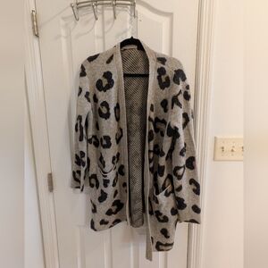 Oversized leopard cardigan
